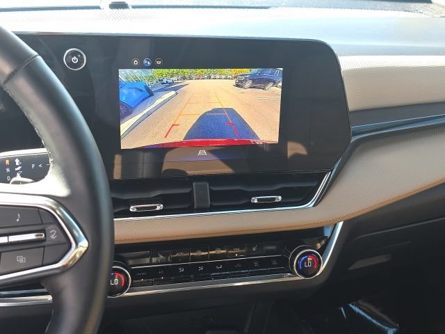 Used 2025 Chevrolet Equinox ACTIV AWD/4WD image 20