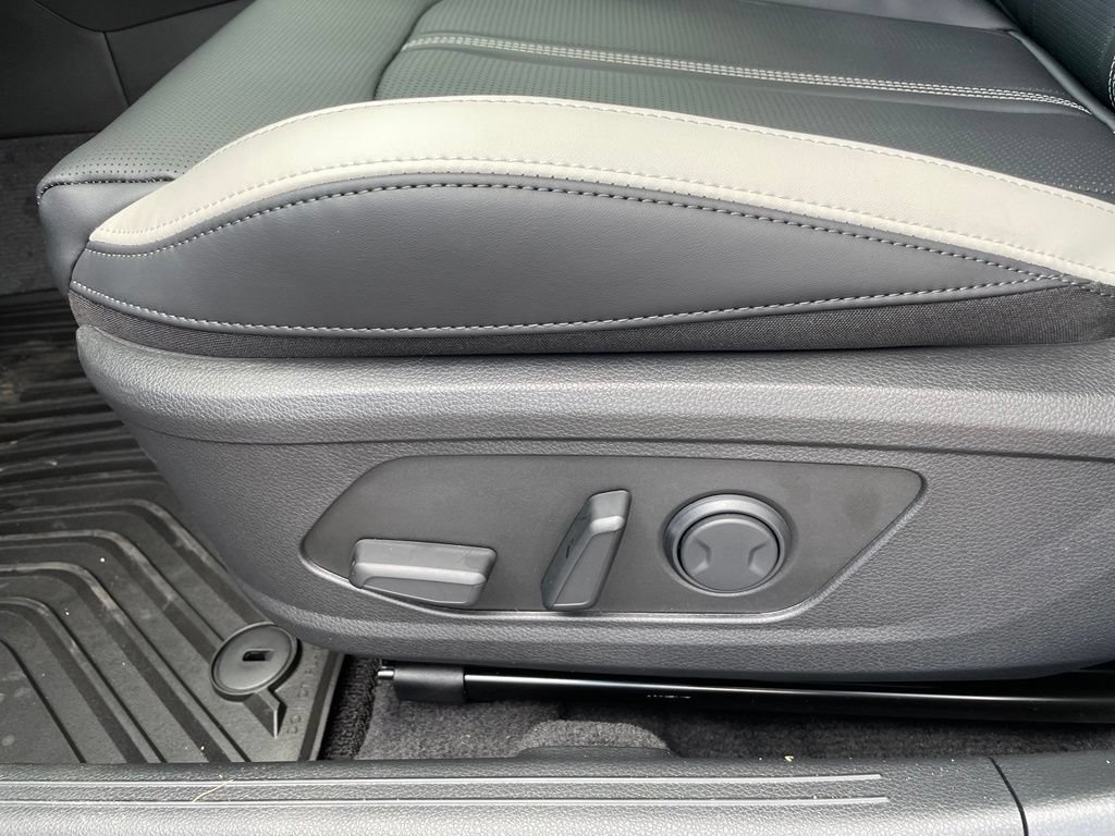 New 2026 Kia K5 GT-Line FWD image 10