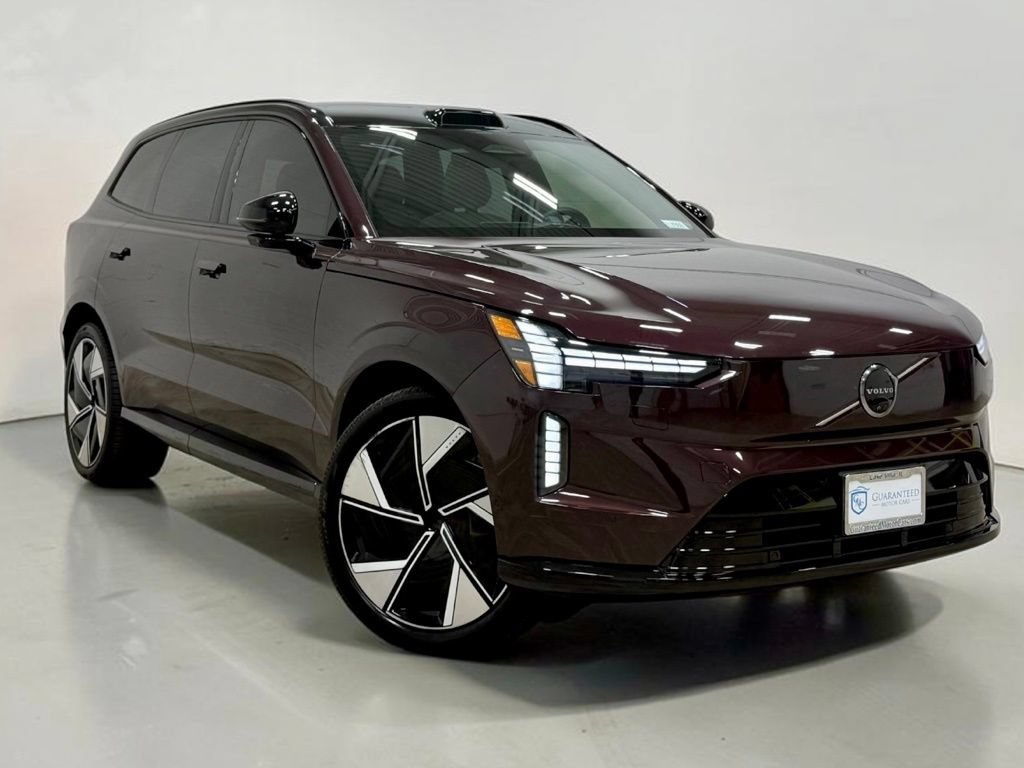 Used 2025 Volvo EX90 Ultra AWD/4WD image 3