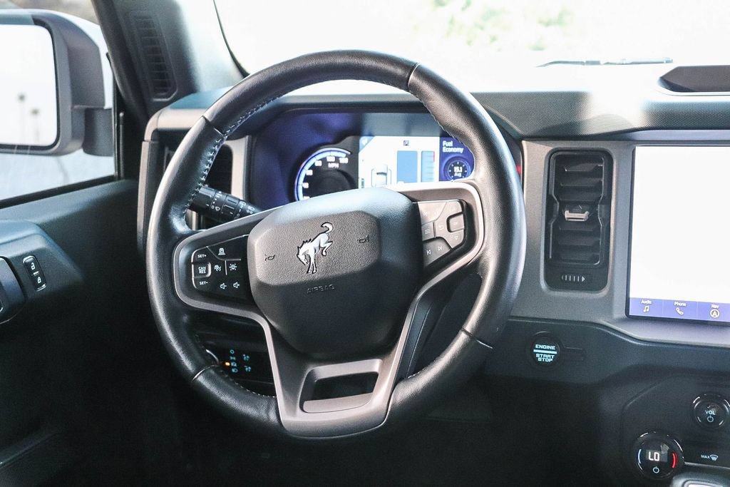 Used 2024 Ford Bronco Outer Banks AWD/4WD image 18