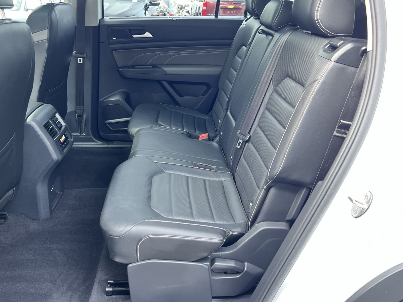 Used 2022 Volkswagen Atlas SEL Premium AWD/4WD image 27