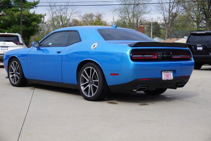 Used 2023 Dodge Challenger R/T w/ Plus Package image 5