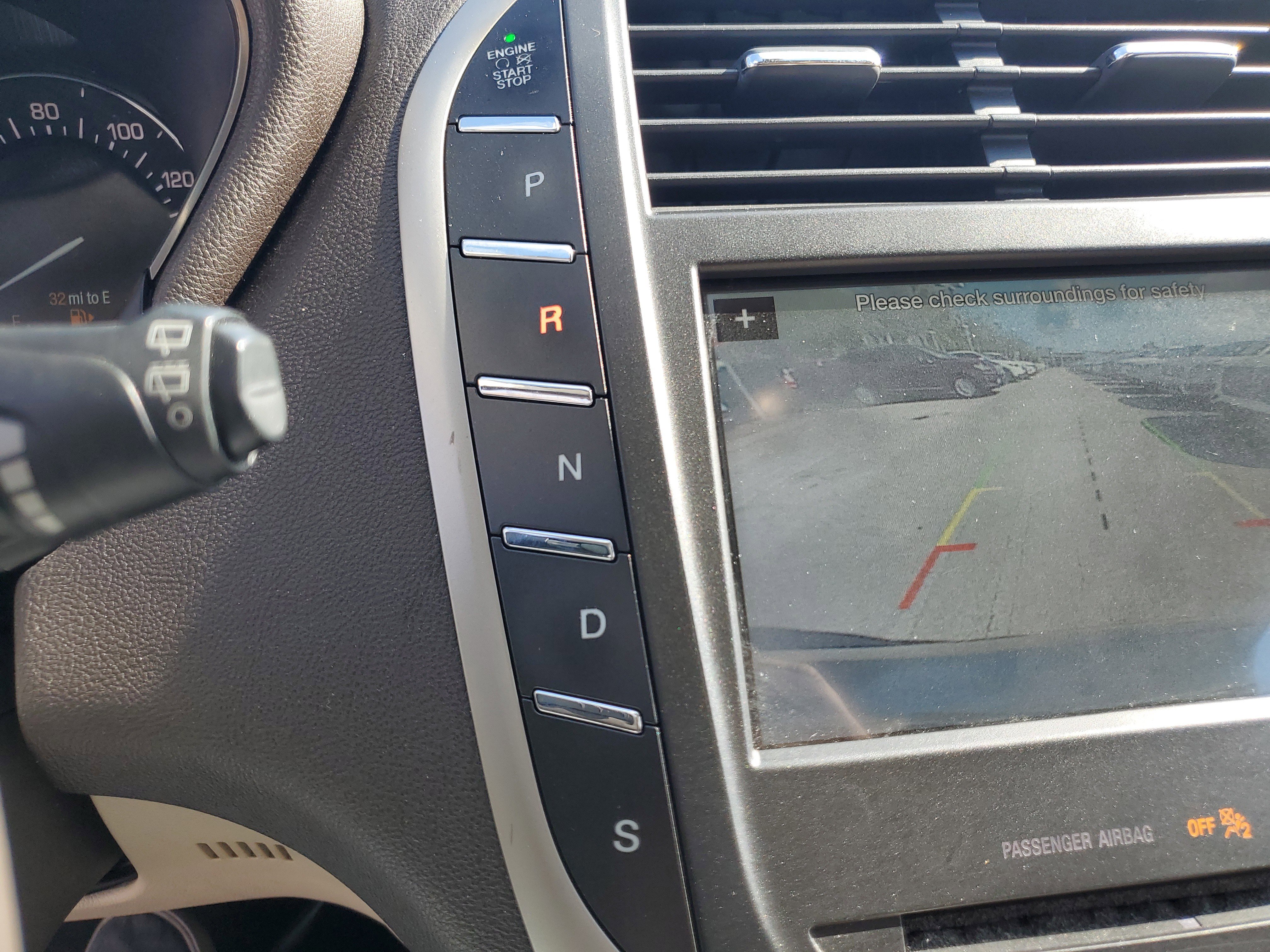 Used 2017 Lincoln MKC Premiere image 27