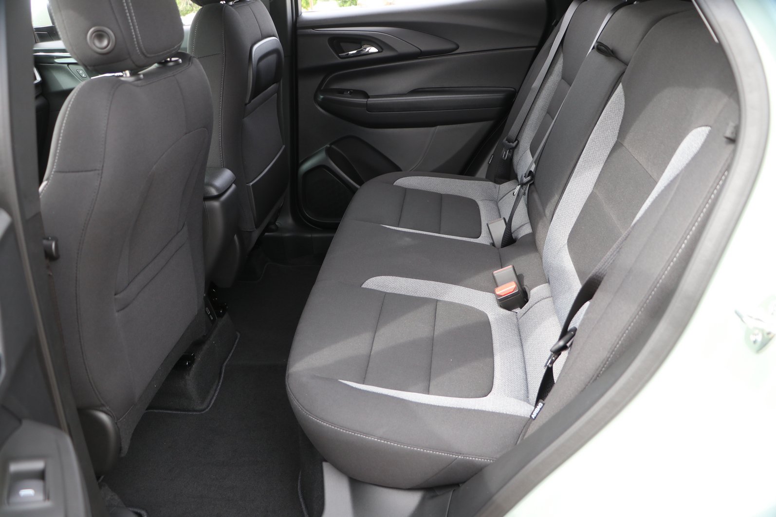 New 2026 Chevrolet TrailBlazer LT w/ Convenience Package FWD image 28