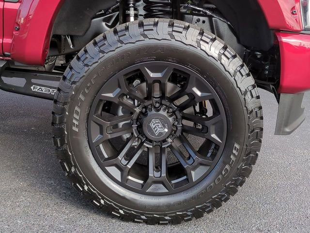 New 2026 Ford F250 Lariat w/ Black Appearance Package image 11