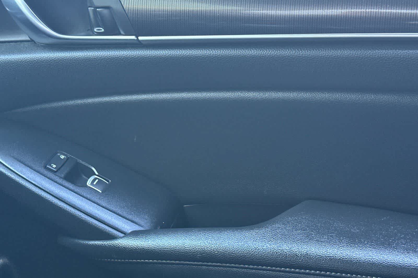 Used 2020 Honda Accord Sport image 20