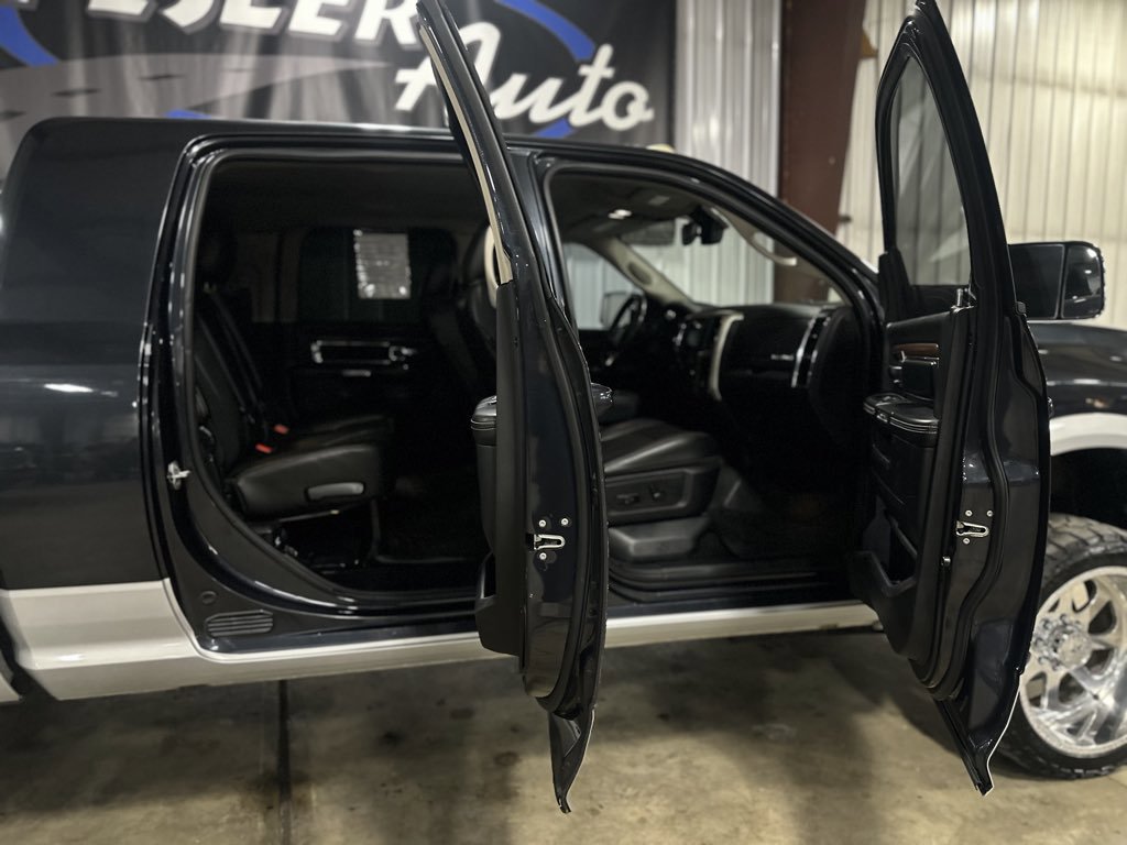 Used 2015 RAM 2500 Laramie w/ Convenience Group image 29