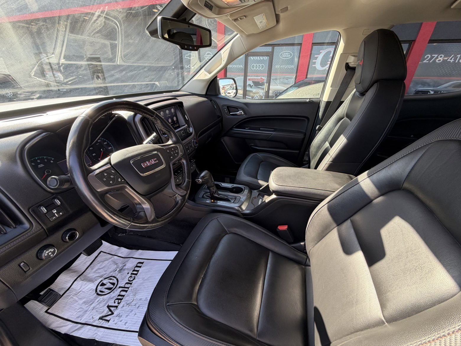 Used 2021 GMC Canyon AT4 w/ Driver Alert Package image 11