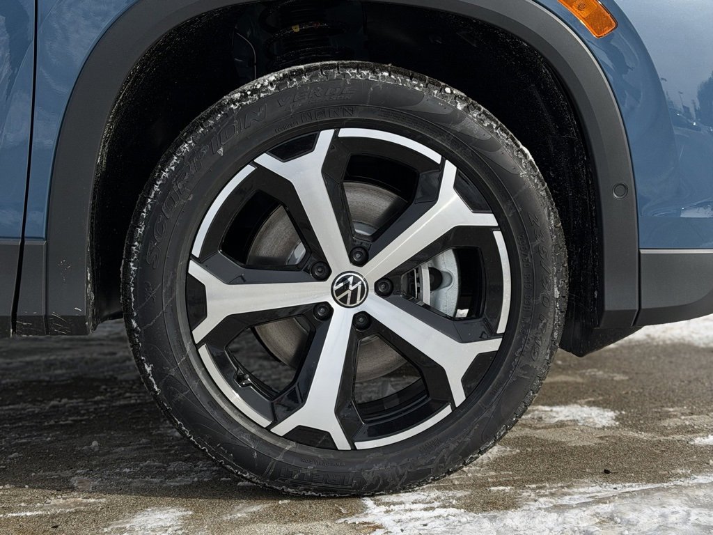 New 2026 Volkswagen Tiguan SE image 8