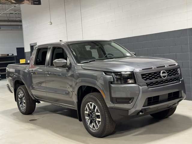 New 2027 Nissan Frontier SV AWD/4WD image 2