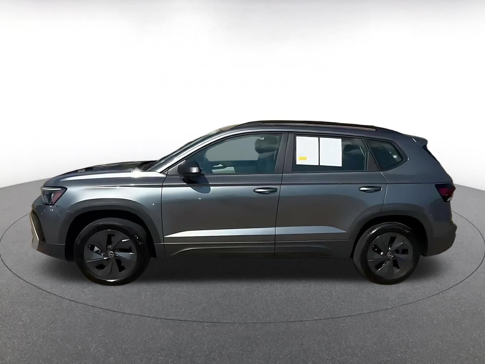 Used 2026 Volkswagen Taos S FWD image 8