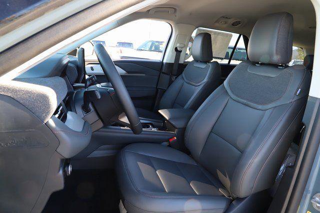 New 2026 Ford Explorer Active w/ Active Comfort Package AWD/4WD image 14