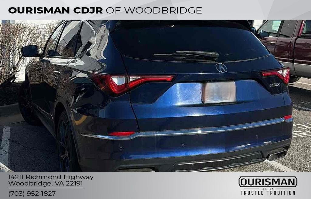 Used 2022 Acura MDX SH-AWD w/ Technology Package image 3