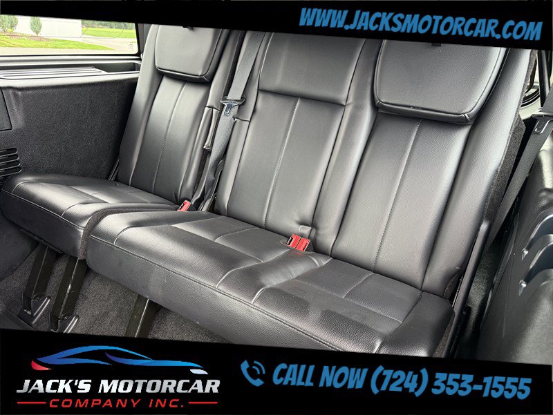 Used 2017 Ford Expedition Limited w/ Equipment Group 301A AWD/4WD image 25