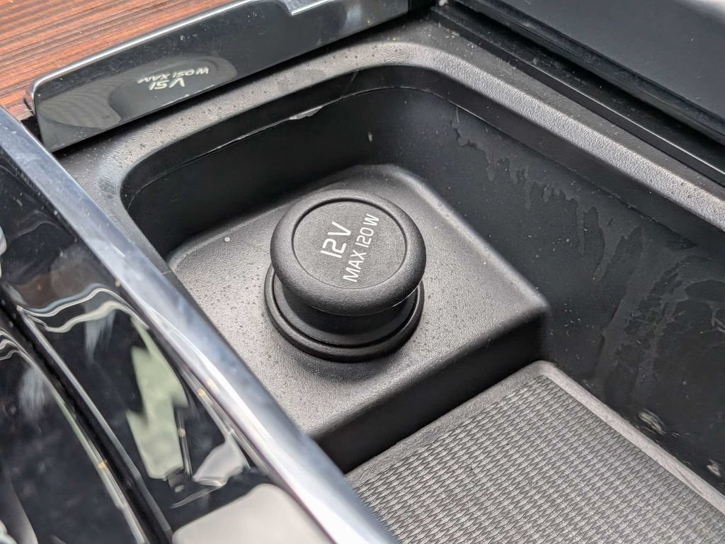 Certified 2023 Volvo S60 B5 Plus FWD image 29