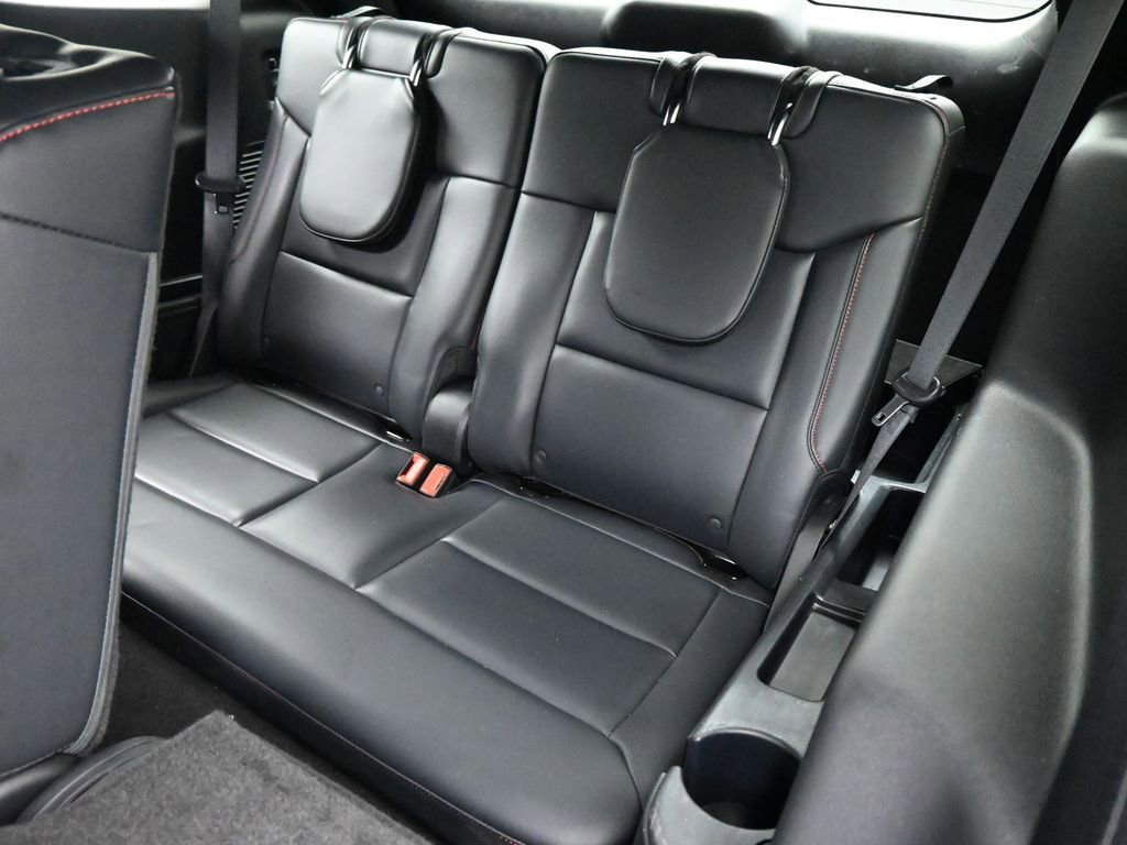 Used 2025 Ford Explorer ST-Line w/ ST-Line Street Pack image 20