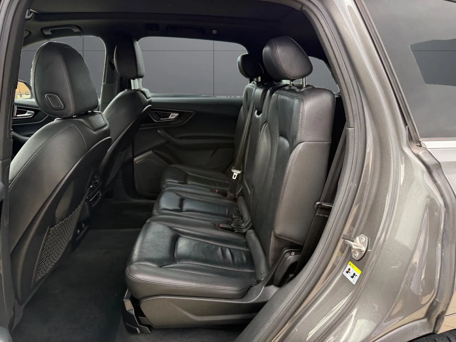 Used 2019 Audi Q7 3.0T Premium w/ Convenience Package AWD/4WD image 20