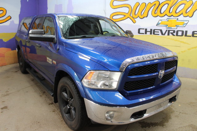 Used 2017 RAM 1500 SLT AWD/4WD image 2