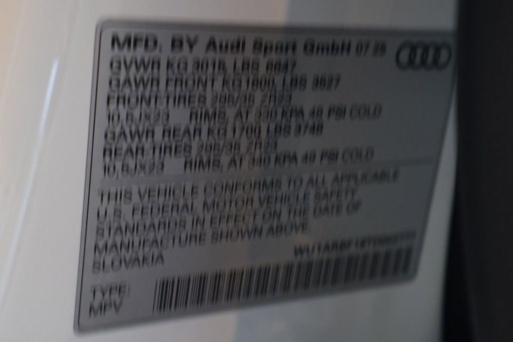 New 2026 Audi RS Q8 performance image 24