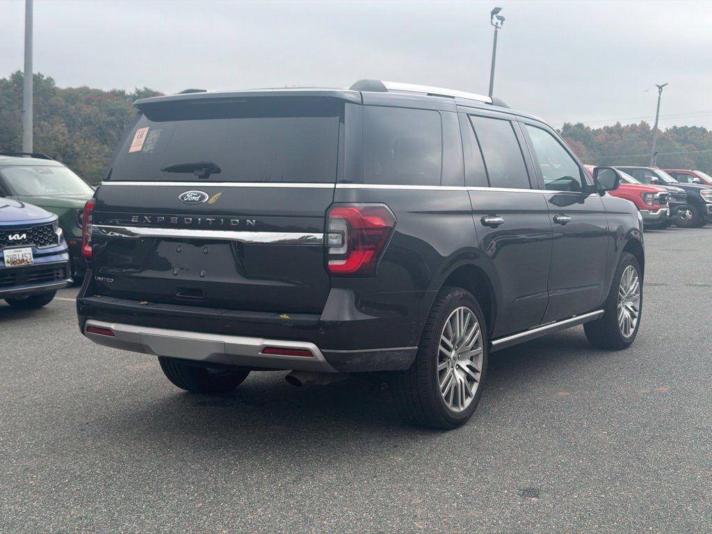 Used 2023 Ford Expedition Limited AWD/4WD image 8