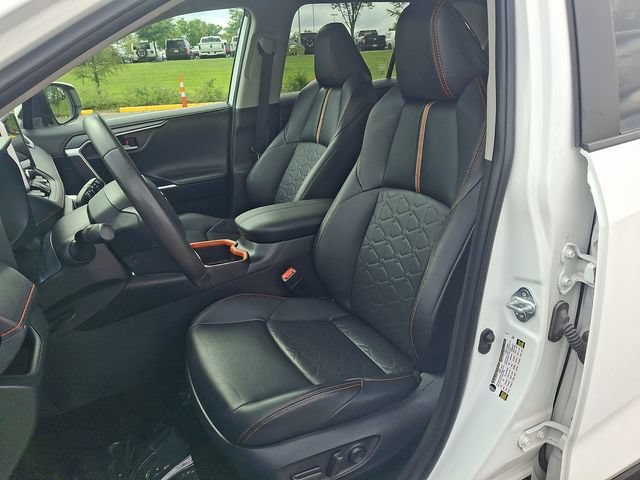 Used 2024 Toyota RAV4 Adventure AWD/4WD image 13