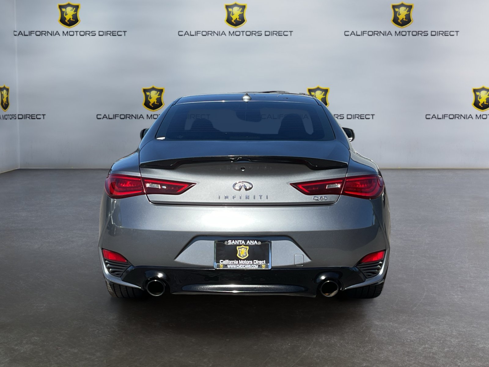 Used 2017 INFINITI Q60 2.0t w/ Moonroof Package RWD image 6