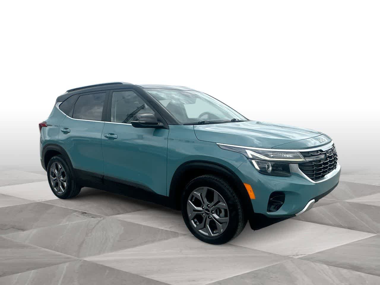 Used 2024 Kia Seltos S FWD image 2