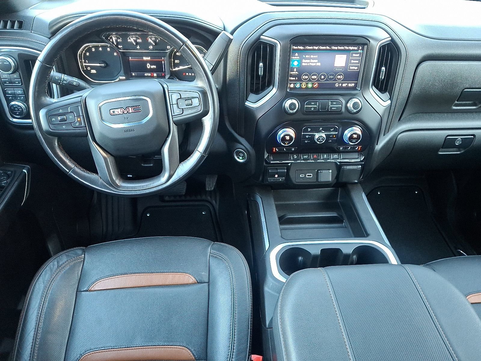 Used 2023 GMC Sierra 2500 AT4 w/ Gooseneck/5TH Wheel Package image 11