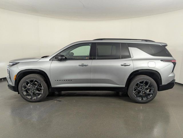 Used 2024 Chevrolet Traverse RS image 5