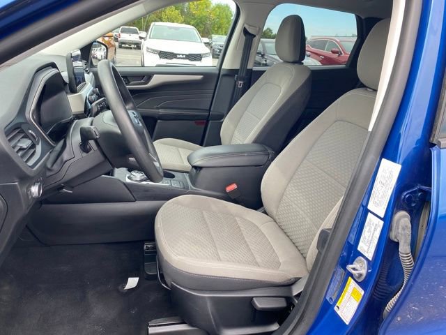 Used 2022 Ford Escape SE image 14