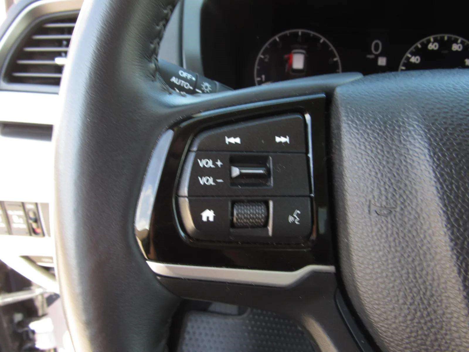 Certified 2025 Honda Odyssey EX-L image 27