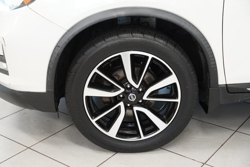 Used 2018 Nissan Rogue SL w/ Premium Package AWD/4WD image 19
