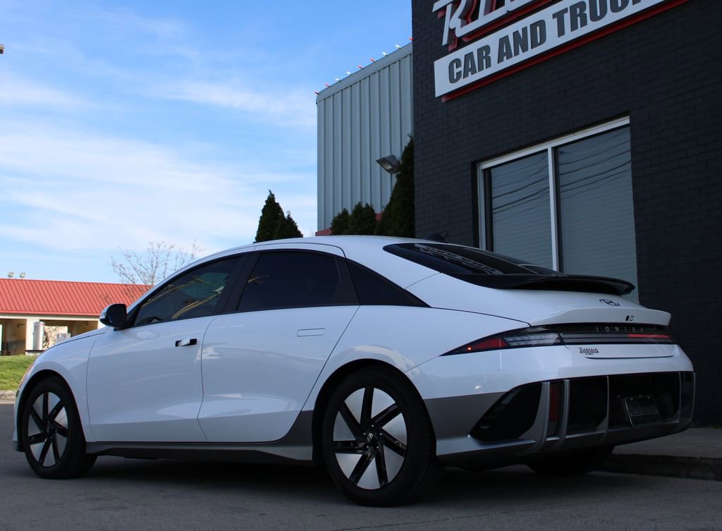 Used 2024 Hyundai Ioniq 6 SE image 11