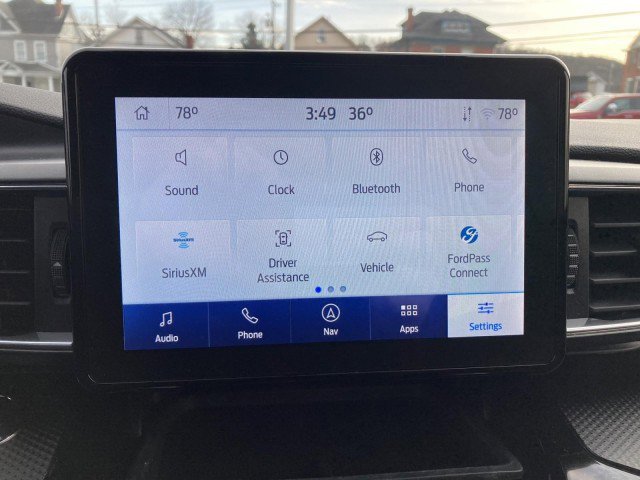 Certified 2022 Ford Explorer ST-Line w/ Class IV Trailer Tow Package image 18