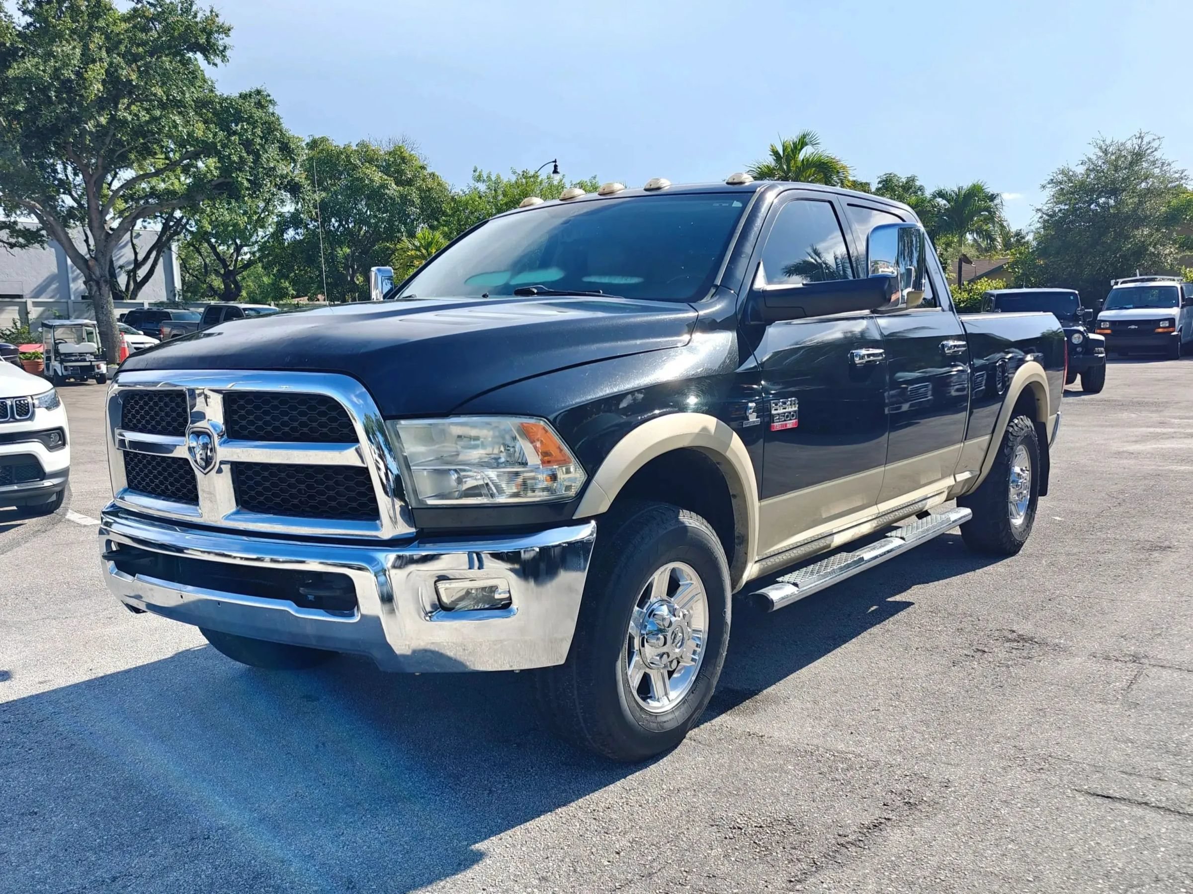 Used 2011 RAM 2500 Laramie RWD image 4