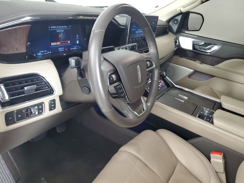 Certified 2022 Lincoln Navigator Reserve image 20