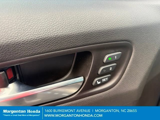 Used 2020 Acura MDX w/ Technology Package AWD/4WD image 17