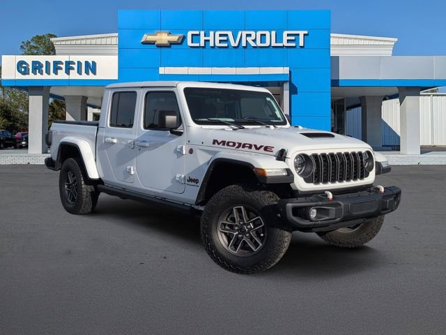 Used 2025 Jeep Gladiator Mojave