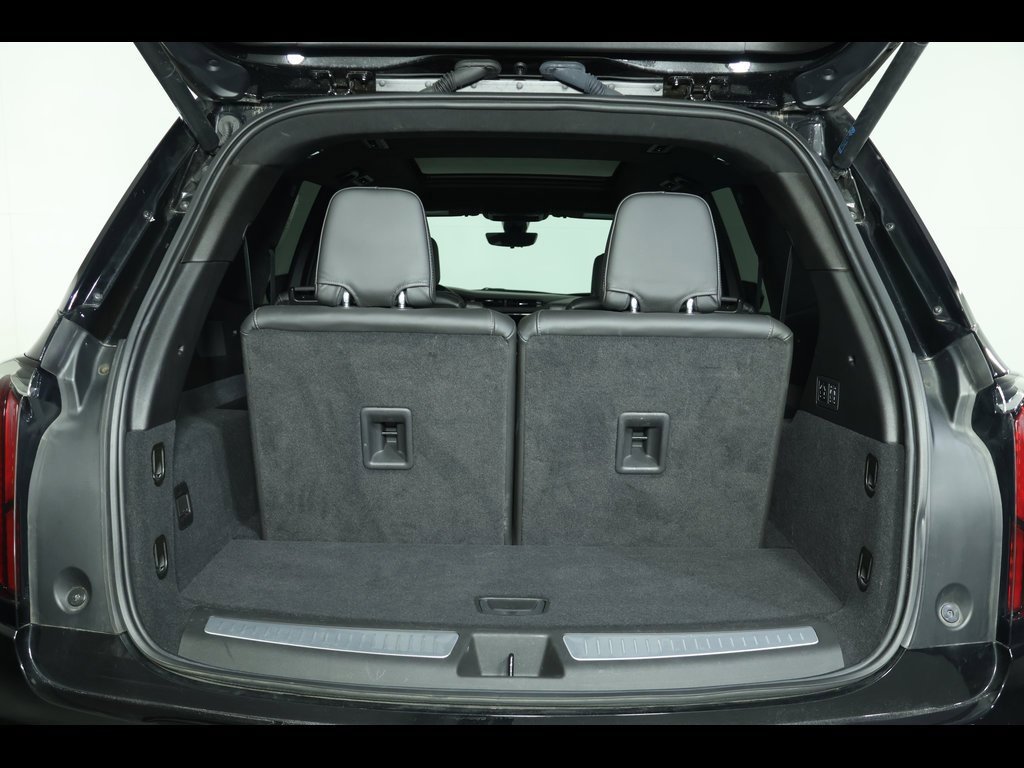 Used 2024 Cadillac XT6 Sport w/ Platinum Package image 18