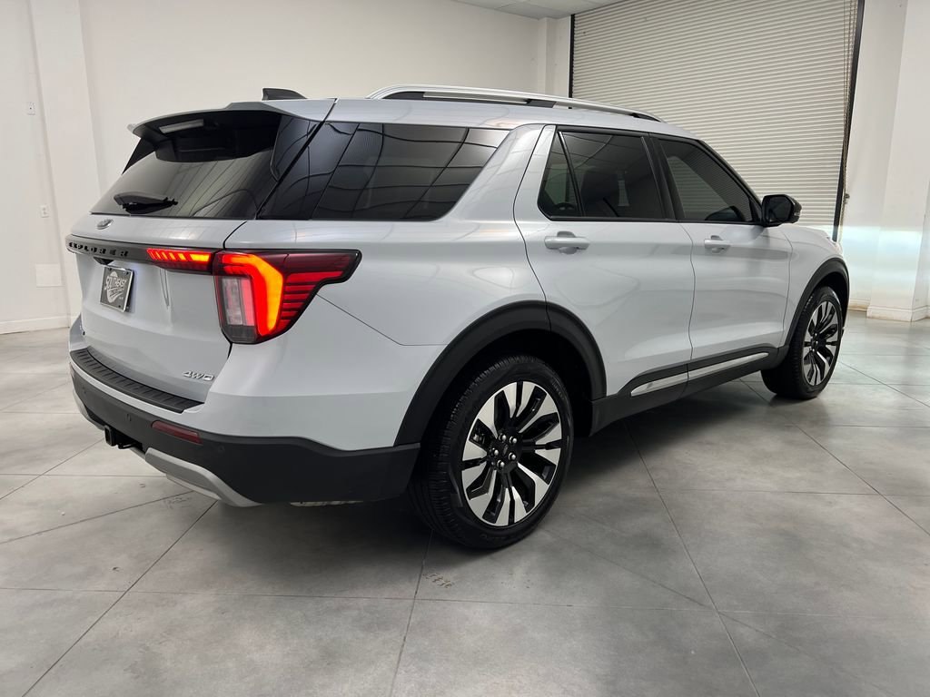 Used 2025 Ford Explorer Platinum w/ LUX Leather Package AWD/4WD image 7