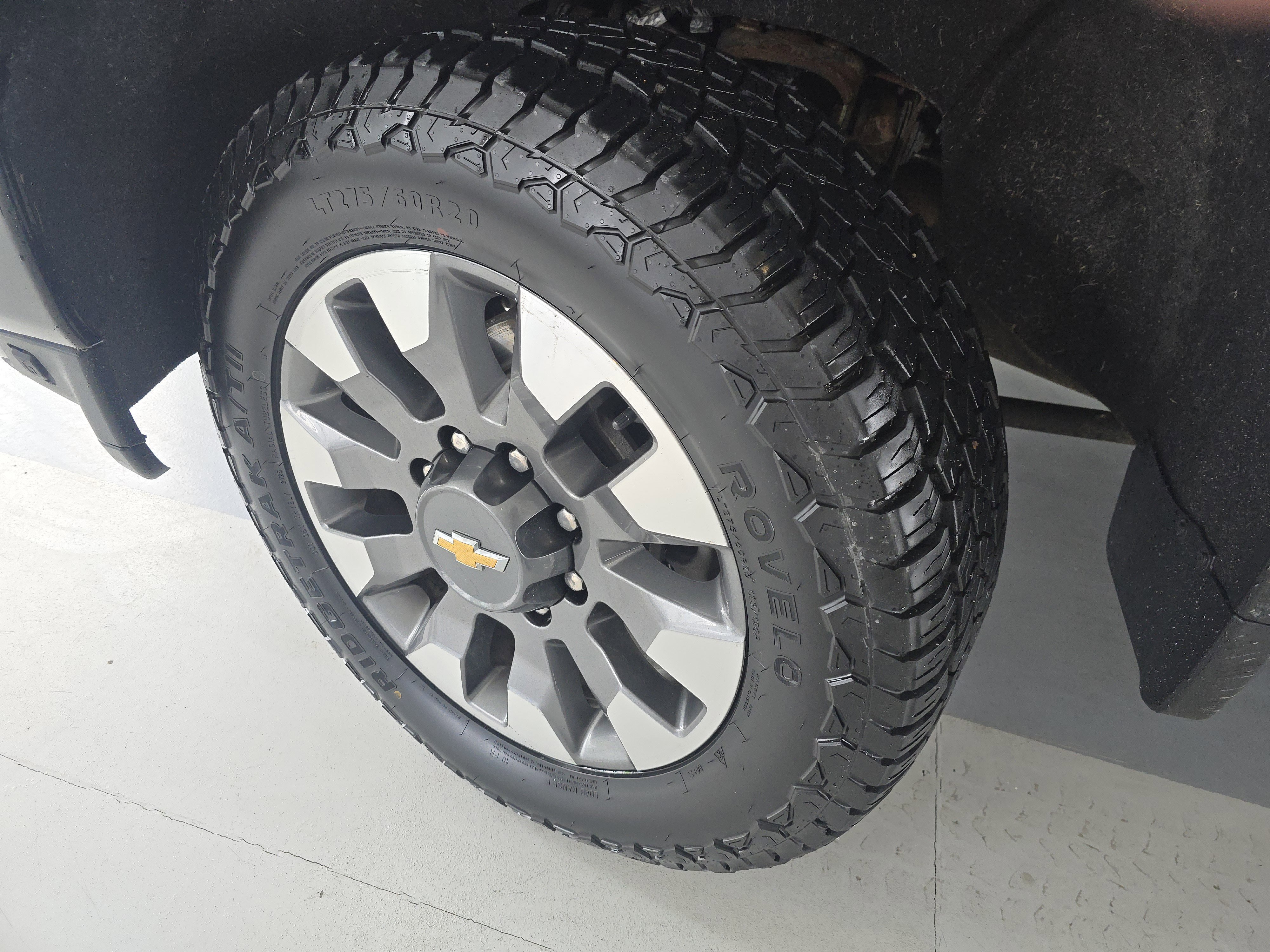 Used 2022 Chevrolet Silverado 2500 Custom w/ Custom Value Package image 8