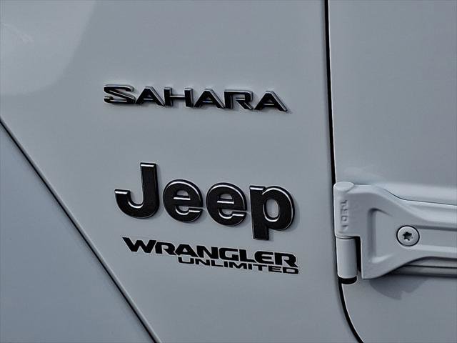Certified 2022 Jeep Wrangler Unlimited Sahara w/ LED Lighting Group image 17