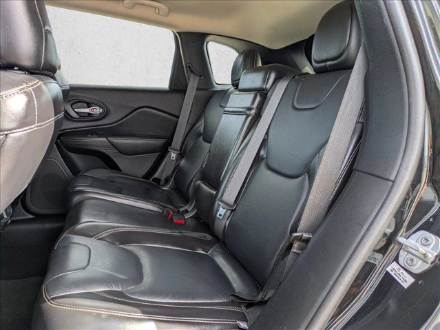 Used 2016 Jeep Cherokee High Altitude AWD/4WD image 19