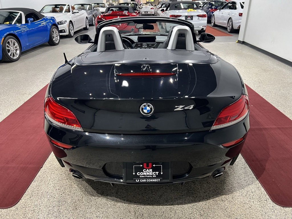 Used 2015 BMW Z4 sDrive35is image 15