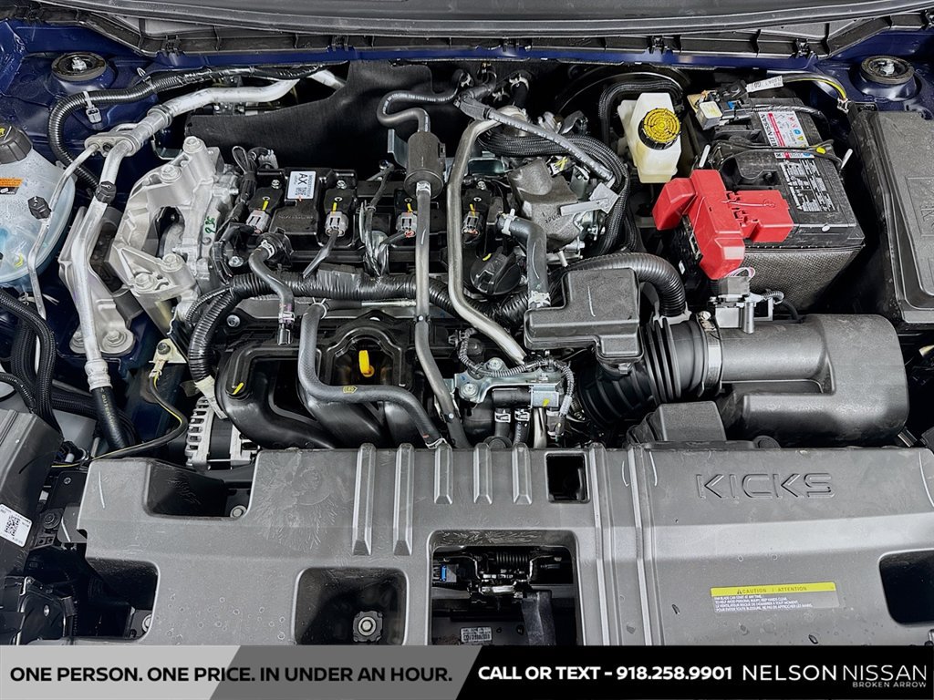 New 2026 Nissan Kicks SR w/ SR Premium Package FWD image 30