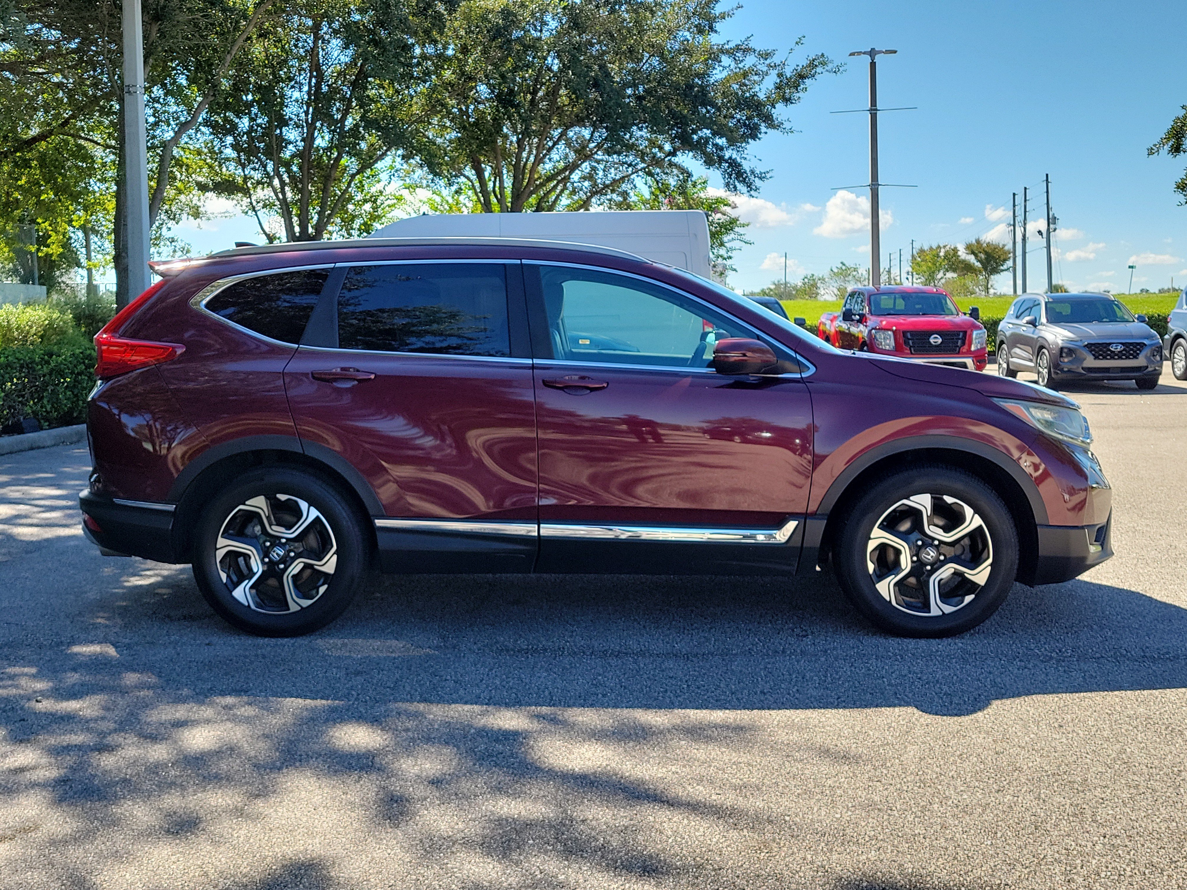 Used 2017 Honda CR-V Touring image 4