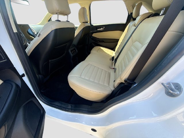 Used 2021 Ford Edge SEL AWD/4WD image 25