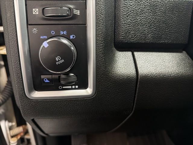 Used 2018 RAM 2500 Limited image 14