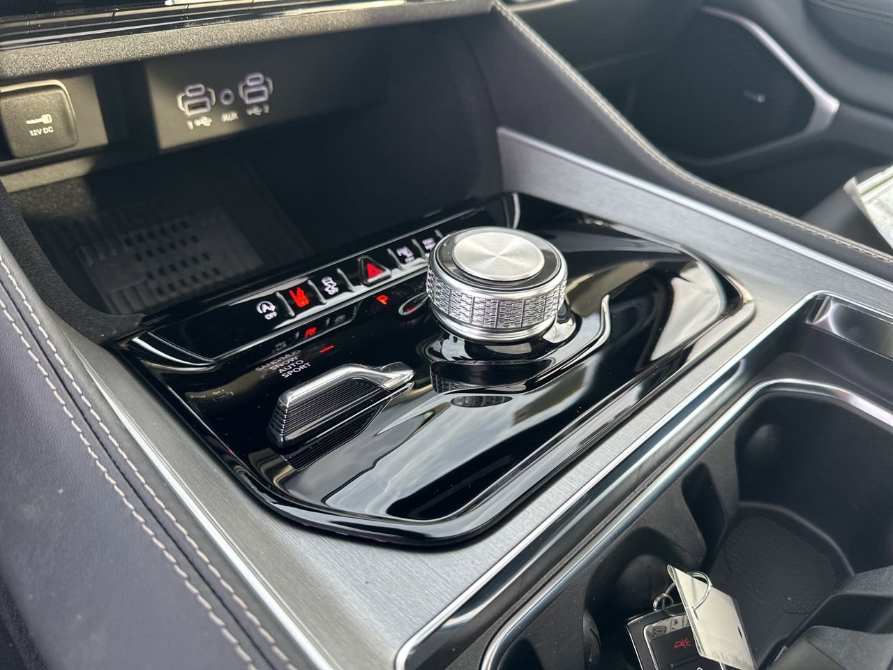 New 2026 Jeep Grand Wagoneer Limited w/ Premium Group II image 20