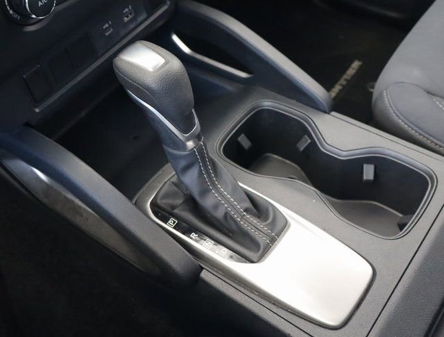 Used 2022 Nissan Frontier SV image 31